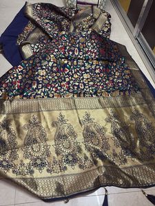 Blue Saree With Blouse