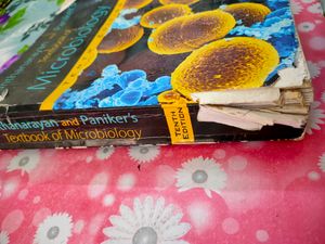Ananthanarayan and Paniker&#39;s Textbook Of Microbiology