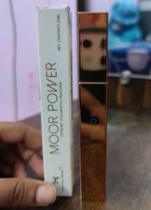 Natasha Moor Power Volumizing Mascara