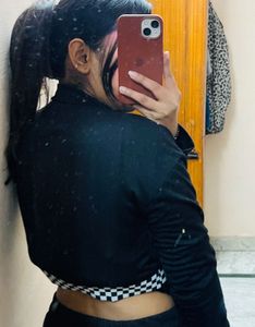 Sale-100rs Off Crop Shein Sweatshirt