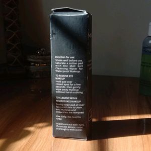 M.A.C Makeup Remover