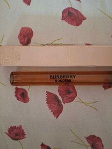 Burberry Goddess Perfume