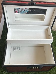 Colorbar Vanity Box