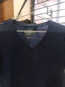 Pull&amp;Bear V Neck Tshirt