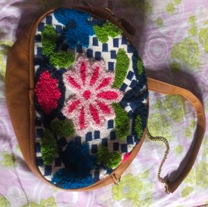 Brand New With Tag Very Stylish Seling Bag