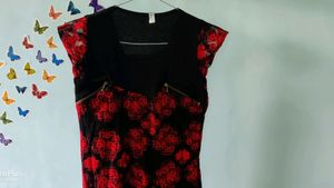 Contrast Piped Floral Bodycon Dress