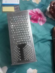 Grater - Kitchen Essential New