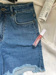 Blue denim shorts 🩳