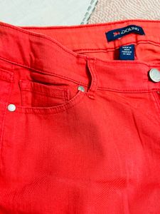 Bold Y2k Red 3/4 Length Denim❤️