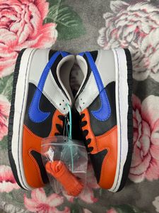 Nike Dunk Low EMB 75th Anniversary Knicks