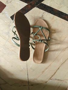 Slippers Triple 9 Brand