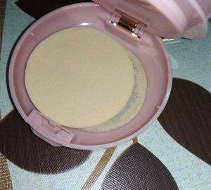 MISS ADS Compact &amp; Glam21 Foundation