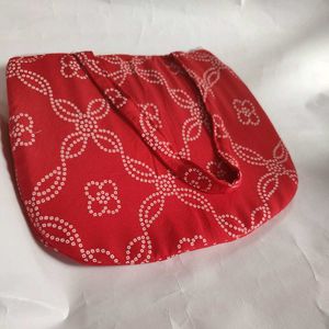 Read Colore Bandhani Print Handbag👜