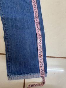 Combo Of Jeans And Tshirt.