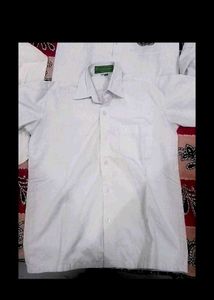 Classic White Men&#39;s Shirt
