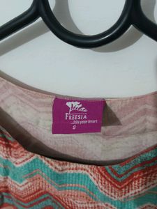 Boat Neck Sleeveless Kurti