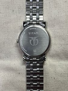 Elegant Titan Men&#39;s Analog Watch – Silver Stainles