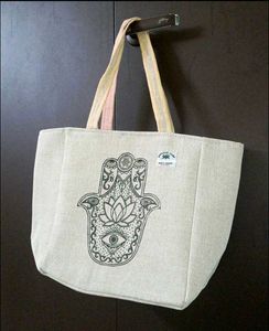 🪬 Hamsa Print Tote Bag