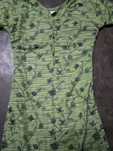 Green Daily Wear Kurta For Women