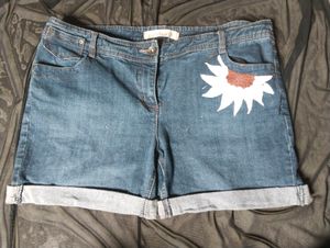 Denim Shorts (Size:40-42)