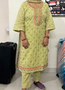 Pista Color Beautiful Suit Set