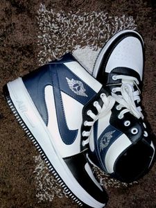 💙NIKE 🖤 UNISEX High‑Top Street & Court Sneaker