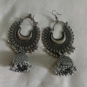 Oxidised Earing