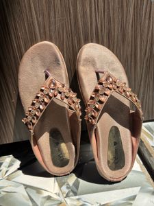 Slipper With Stone Work