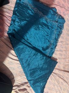 Elegant Teal Rhinestone Saree