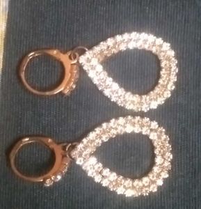 Sparkling Teardrop Earrings