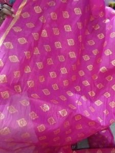 Women Printed Pink Dupatta