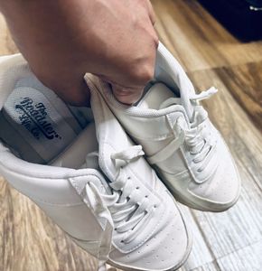 White Color-Changing Sneakers — UK-6/EU-39