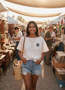 🦅 Vultures Reign: Oversized Graphic Drop!