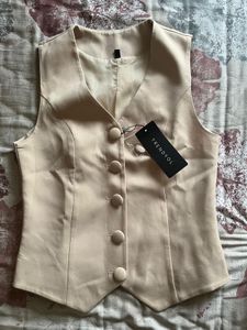 Trendy Beige Button-Down Vest