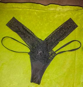 Designer Men&#39;s Lace Thong with elephant bulge