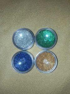 MAC Glittery Eyeshadow