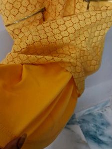 Cute Yellow Dress With Fashionable Zips
