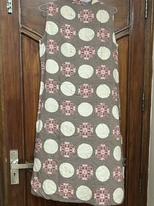 Polka Dot Sleeveless Kurta