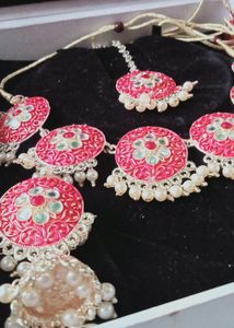 Pink necklace Order The Beautiful Necklace and Get a Free Gift 🎁🎁🎁