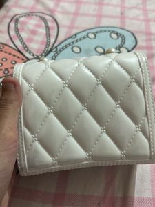 Pearl Handle Quilted Bag