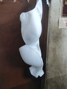 White Comfortable Bra 40C.