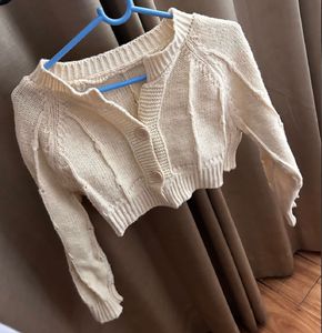 Cute Cropped Knit Cardigan