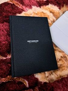 UNTANGLE : YEARLY PLANNER