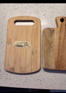 combo of chopping board with casserole