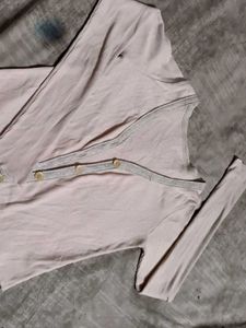 Cute Peach Color Top With Long Sleeves
