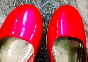 Kids Leather Pink Sandal, Totally Un-worn