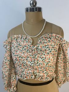 Pretty Floral Crop Top