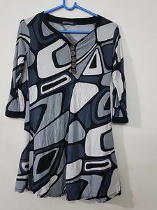 Patterned Tunic Top