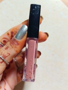 Smashbox Waterproof Lipstick(Stepping Out)♥️😍☺️