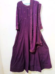 Heavy Wedding/Party Gown ✨💜🍇